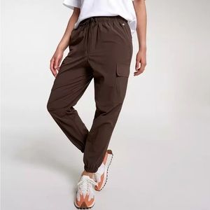 CALIA utility jogger